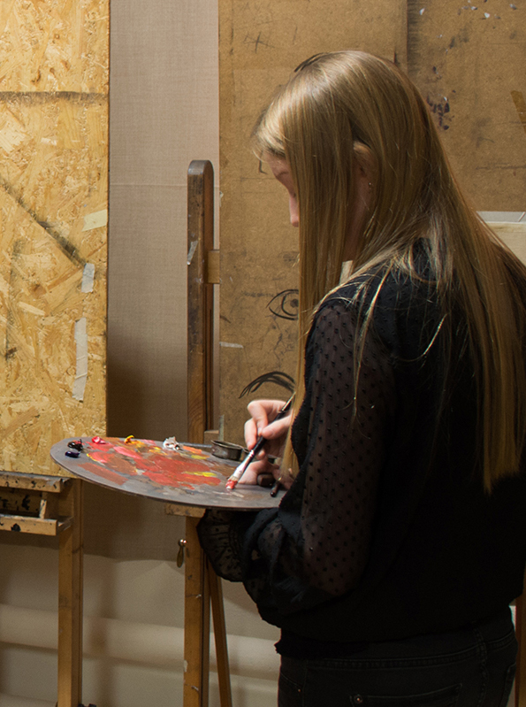 young girl painting 2